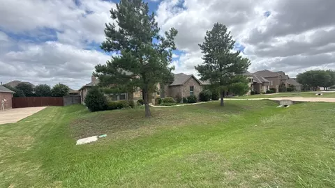 1300 Twisting Wind Dr, Haslet, TX 76052 photo 6