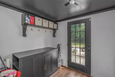 Entry Way - 522 N Main St, Heflin, LA 71039 photo 2 of 2