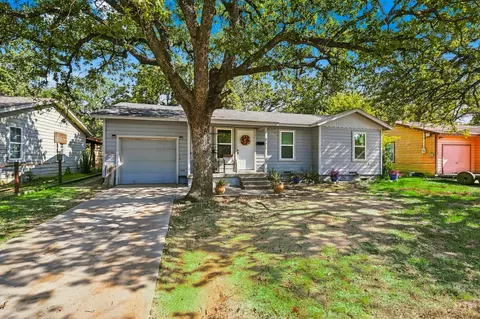 2617 Pioneer St, Fort Worth, TX 76119