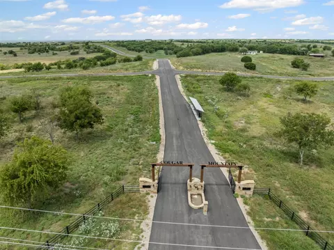 3517 Bravery Dr, Cresson, TX 76035