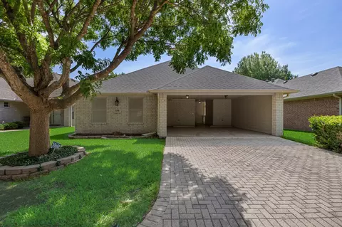 104 Enchanted Ct, Red Oak, TX 75154