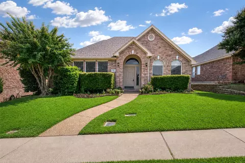 456 Ridge Meade Dr, Lewisville, TX 75067