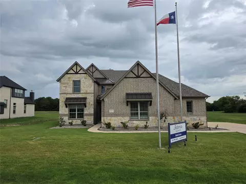 232 Redwood Cir, Trenton, TX 75490