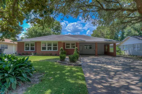 117 Carroll St, Shreveport, LA 71105