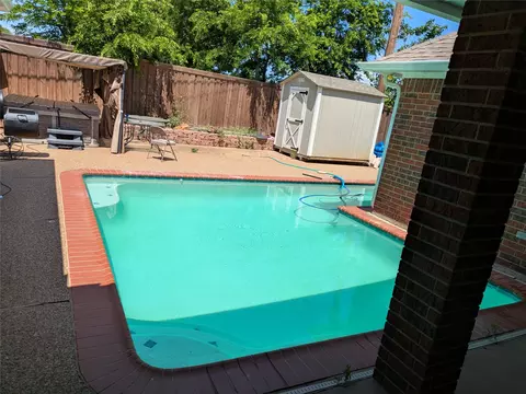 7916 Marsh Ct, Fort Worth, TX 76123