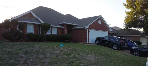 7916 Marsh Ct, Fort Worth, TX 76123