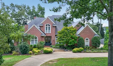 1050 N Pointe Cir, Shreveport, LA 71106