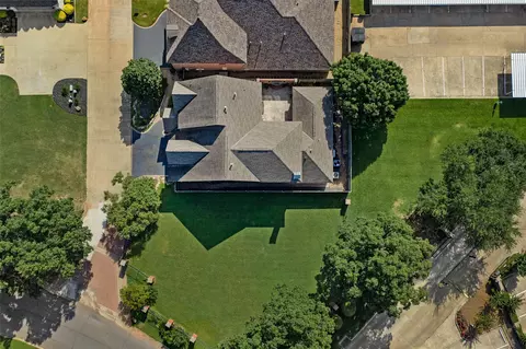 12 Chez Moi Dr, Bossier City, LA 71111