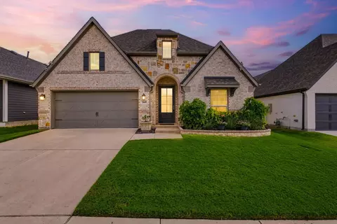 2449 Lazy Dog Ln, Northlake, TX 76247