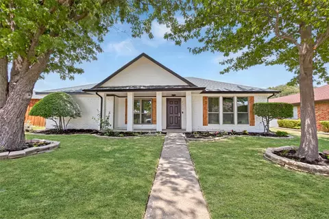 2217 Crystal Creek Ln, Garland, TX 75040