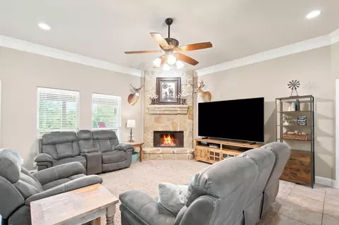 230 Newsom Mound Rd, Weatherford, TX 76085