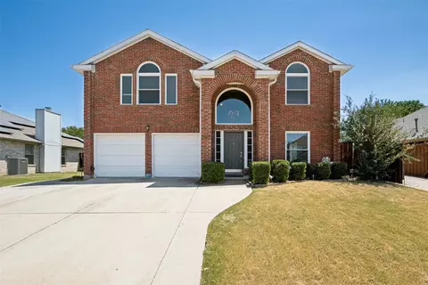 2902 Yukon Dr, Corinth, TX 76210