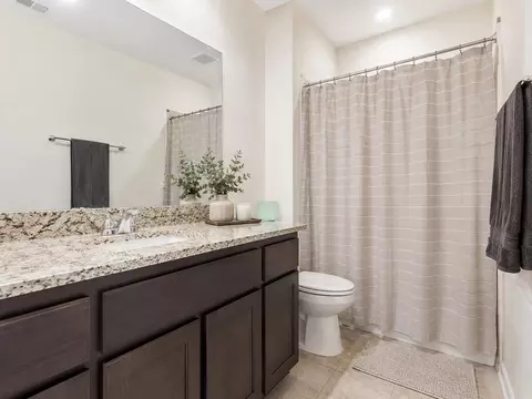 Bath - 8382 Abner Rd, Terrell, TX 75161 photo 2 of 2