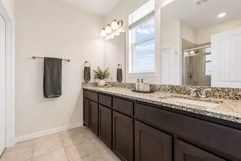 Entry Way - 8382 Abner Rd, Terrell, TX 75161 photo 3 of 3