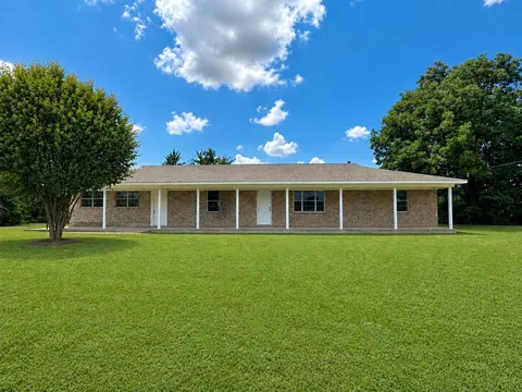16 County Road 4770, Sulphur Springs, TX 75482