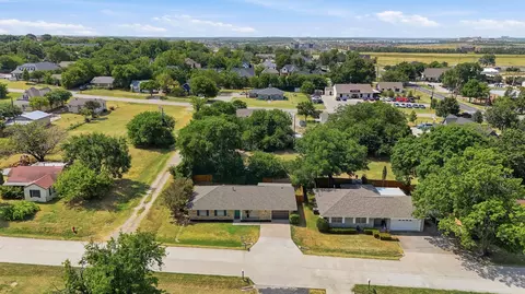 View/Area - 108 E 5th St, Prosper, TX 75078 photo 1 of 5