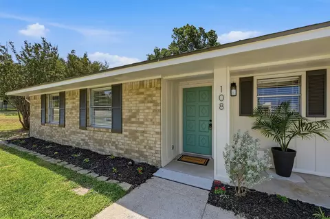 Exterior - 108 E 5th St, Prosper, TX 75078 photo 5 of 8