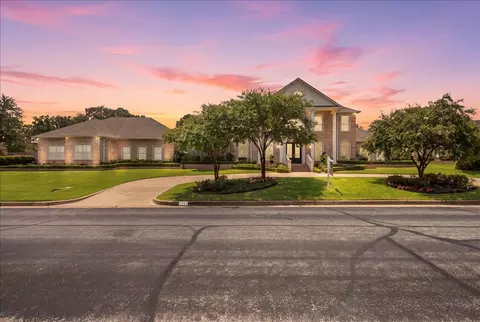 7005 Gleneagles Dr, Tyler, TX 75703