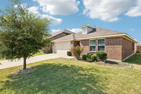 8020 Privet St, Forney, TX 75126