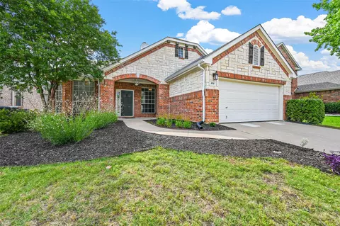 1711 Peregrine Dr, Corinth, TX 76210