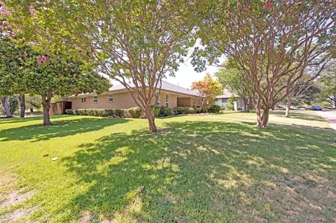 9407 Arborhill Dr, Dallas, TX 75243