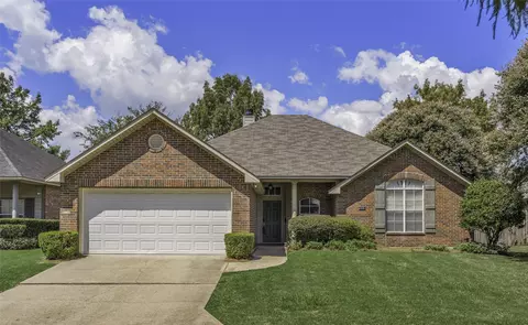 111 Riverbrooke Dr, Shreveport, LA 71115
