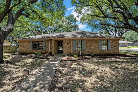 7024 Cheshire Dr, Waco, TX 76712