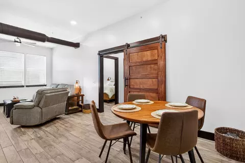 201 W Lancaster Ave #421, Fort Worth, TX 76102