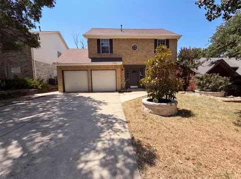 10133 Long Rifle Dr, Fort Worth, TX 76108
