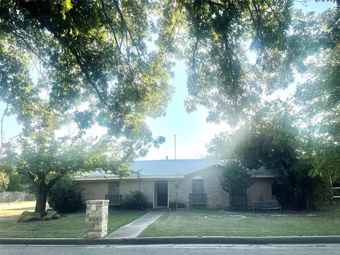 2110 SE 25th Ave, Mineral Wells, TX 76067