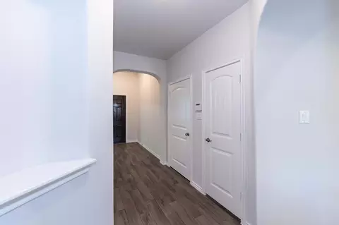 Entry Way - 1825 Quail Ln, Argyle, TX 76226 photo 5 of 7