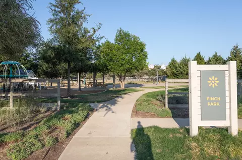 View/Area - 1825 Quail Ln, Argyle, TX 76226 photo 1 of 3