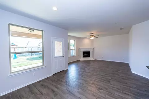 Living - 1825 Quail Ln, Argyle, TX 76226 photo 4 of 4