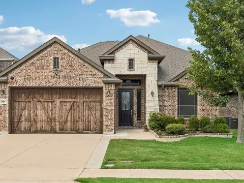 985 E Villas Ct, Lewisville, TX 75067