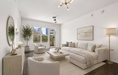 2323 N Houston St #310, Dallas, TX 75219