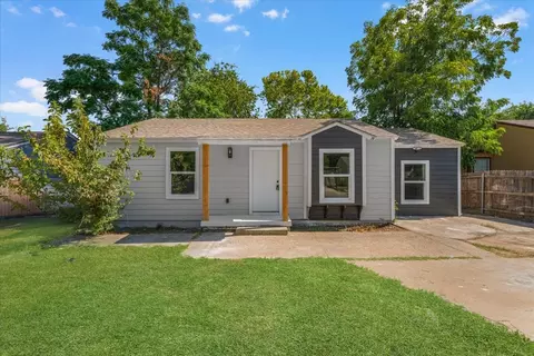 3454 Moberly St, Fort Worth, TX 76119