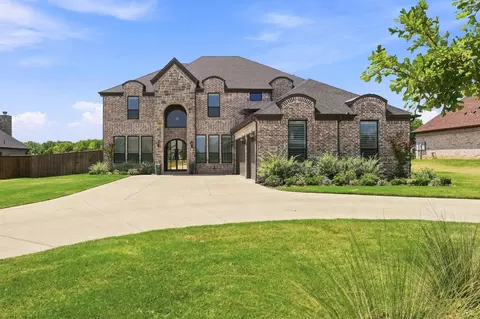 105 Shawnee Trl, Pottsboro, TX 75076