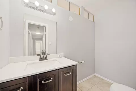 Bath - 1600 W Hull St, Denison, TX 75020 photo 2 of 2