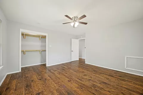Bedroom - 1600 W Hull St, Denison, TX 75020 photo 2 of 6