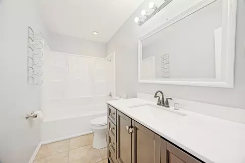 Bath - 1600 W Hull St, Denison, TX 75020 photo 1 of 2