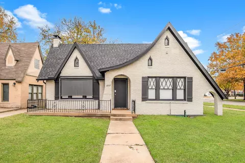 3257 Greene Ave, Fort Worth, TX 76109