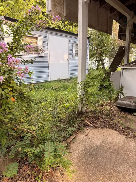826 Kirby Pl, Shreveport, LA 71104