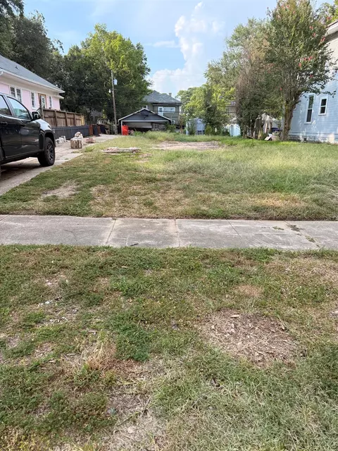 826 Kirby Pl, Shreveport, LA 71104