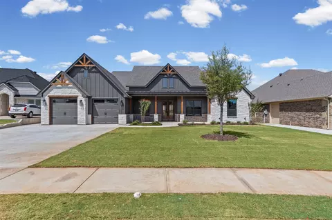 6657 Pinehurst Dr, Granbury, TX 76049