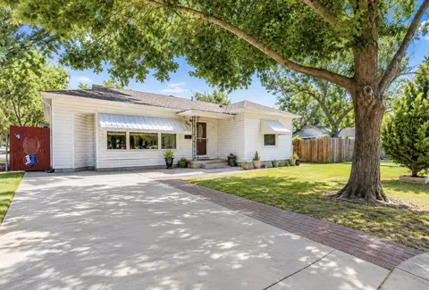 5041 Fairfax St, Fort Worth, TX 76116