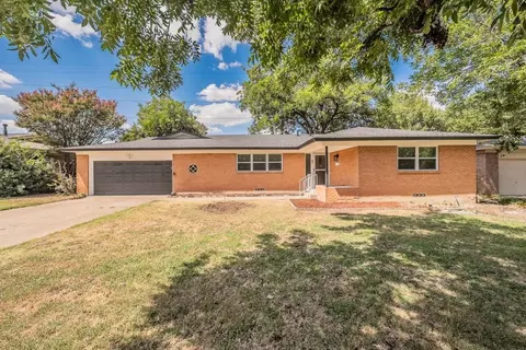 5413 Jane Anne St, Haltom City, TX 76117