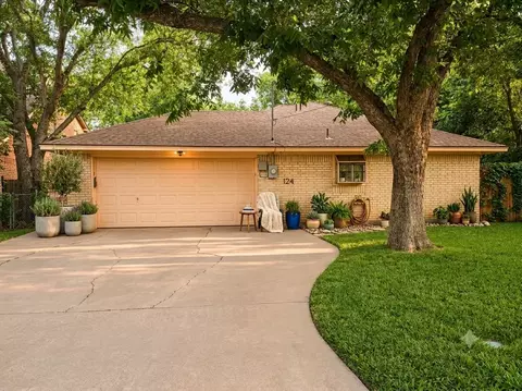409 29th St, Grand Prairie, TX 75050