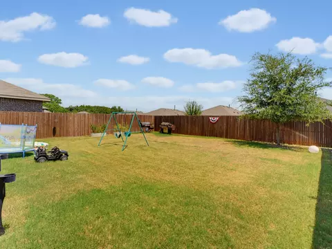 Exterior - 156 Waterbend Cv, Boyd, TX 76023 photo 5 of 5