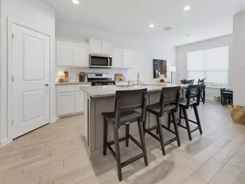 Kitchen - 156 Waterbend Cv, Boyd, TX 76023 photo 1 of 3