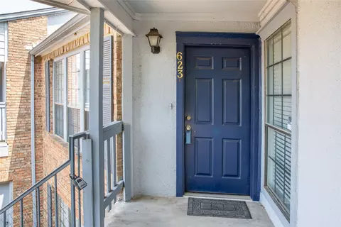 3101 Townbluff Dr #623, Plano, TX 75075